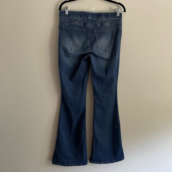 Altar’d State Women M Blue Victoria Wash Denim Pull On Luttrell Flare Jeans - Picture 7 of 11
